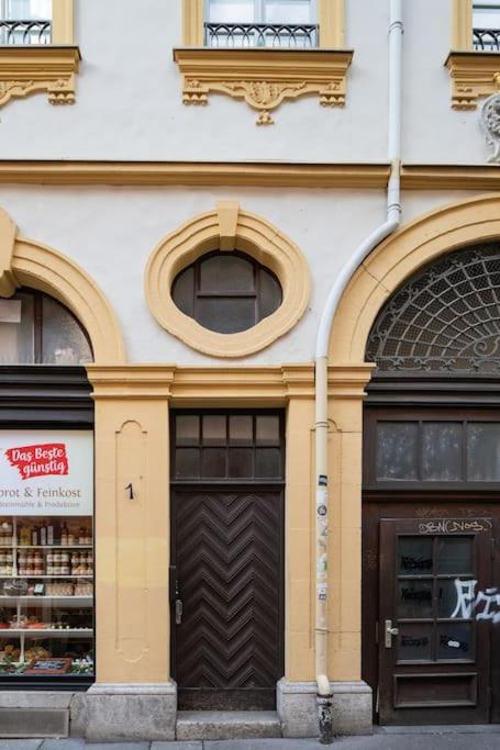 Barockes Wohnen Am Marktplatz-Stadtmitte Würzburg Eksteriør billede